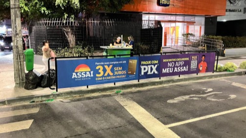 Mídia em Direcionadores de Fluxo Kallas Mídia OOH