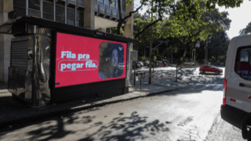 Mídia em Bancas Digitais Kallas Mídia OOH