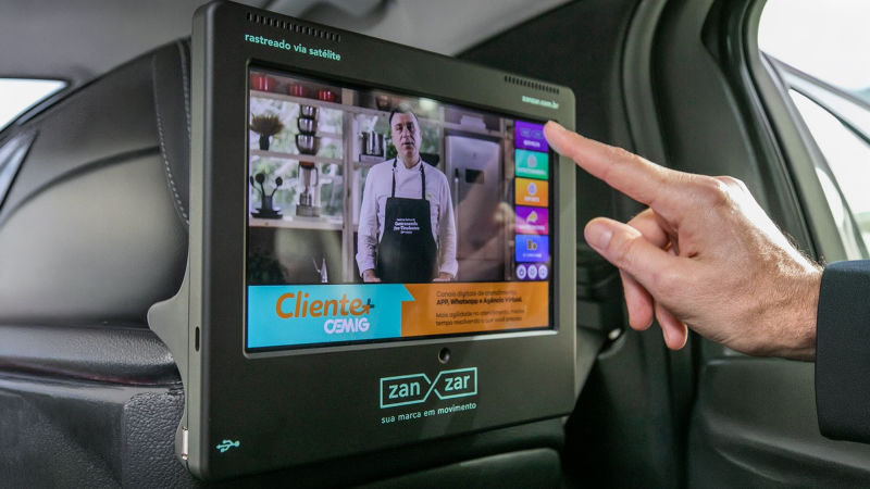 Mídia em Display Digital Kallas Mídia OOH