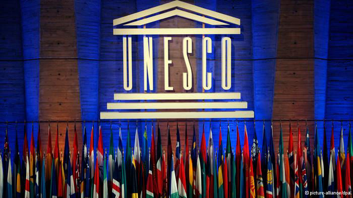 Unesco Kallas Mídia OOH